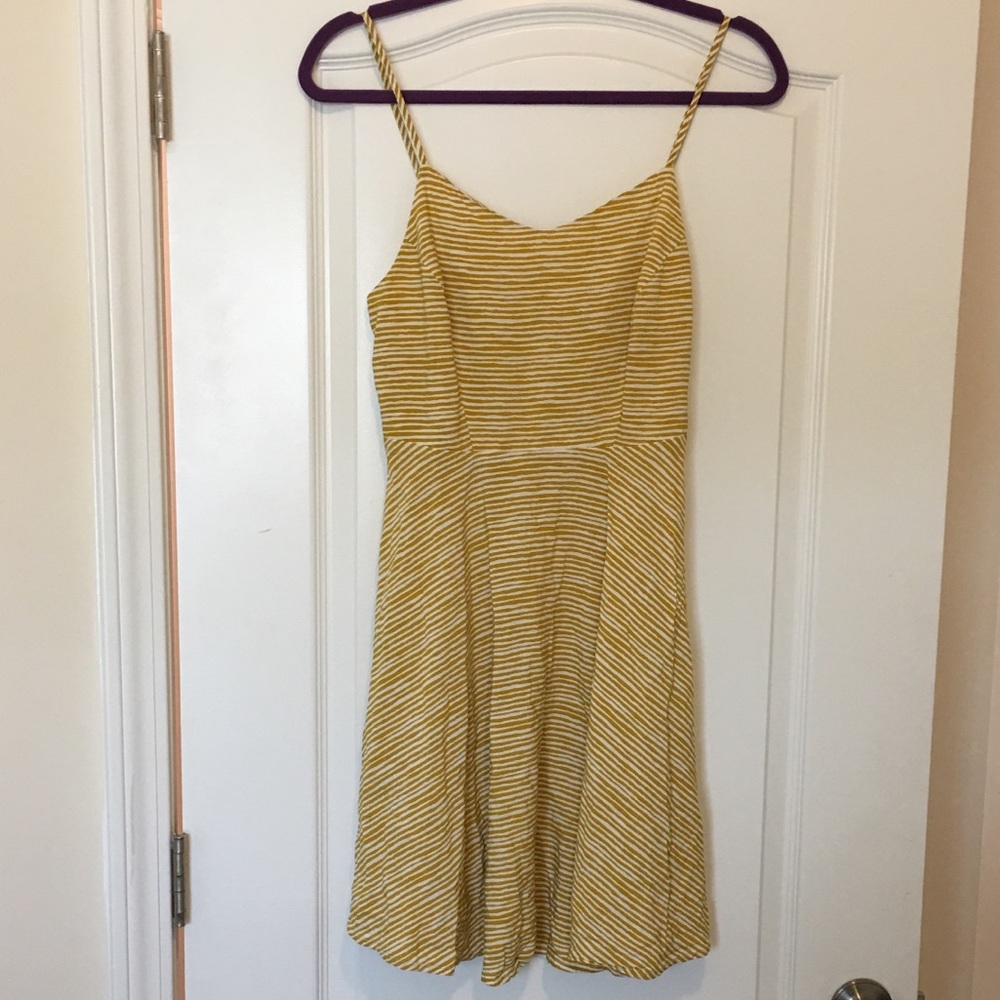EUC Old Navy - Dress - Small